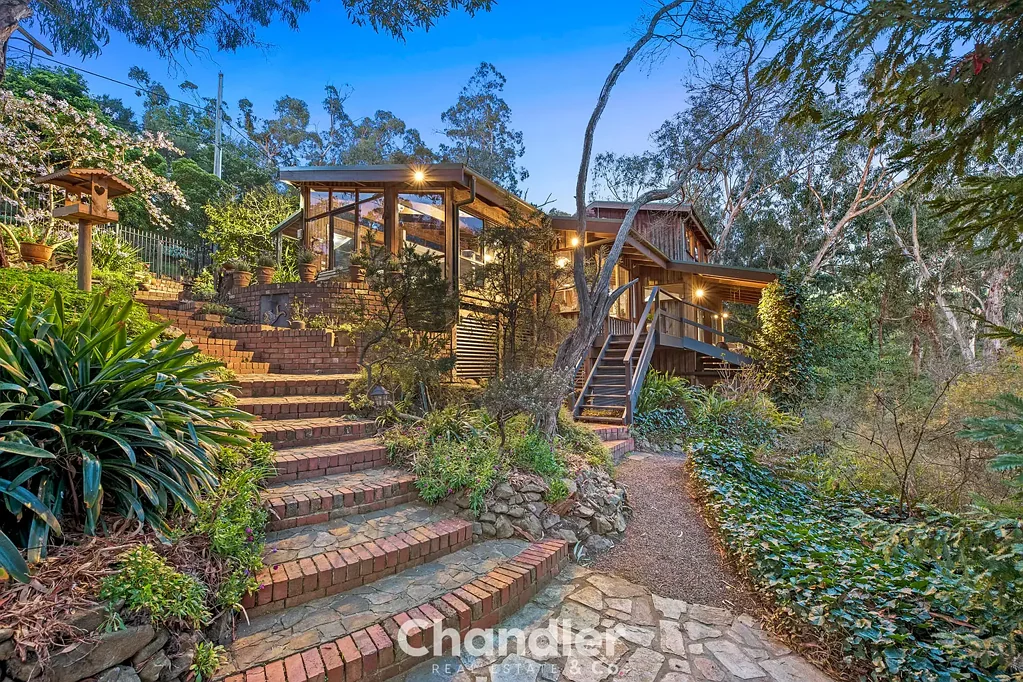 175 Mt Morton Road, Belgrave Heights, VIC 3160
