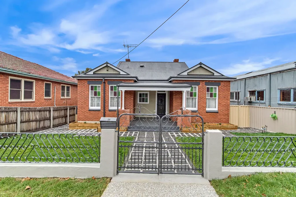 99 Crawford Street, Queanbeyan, NSW 2620