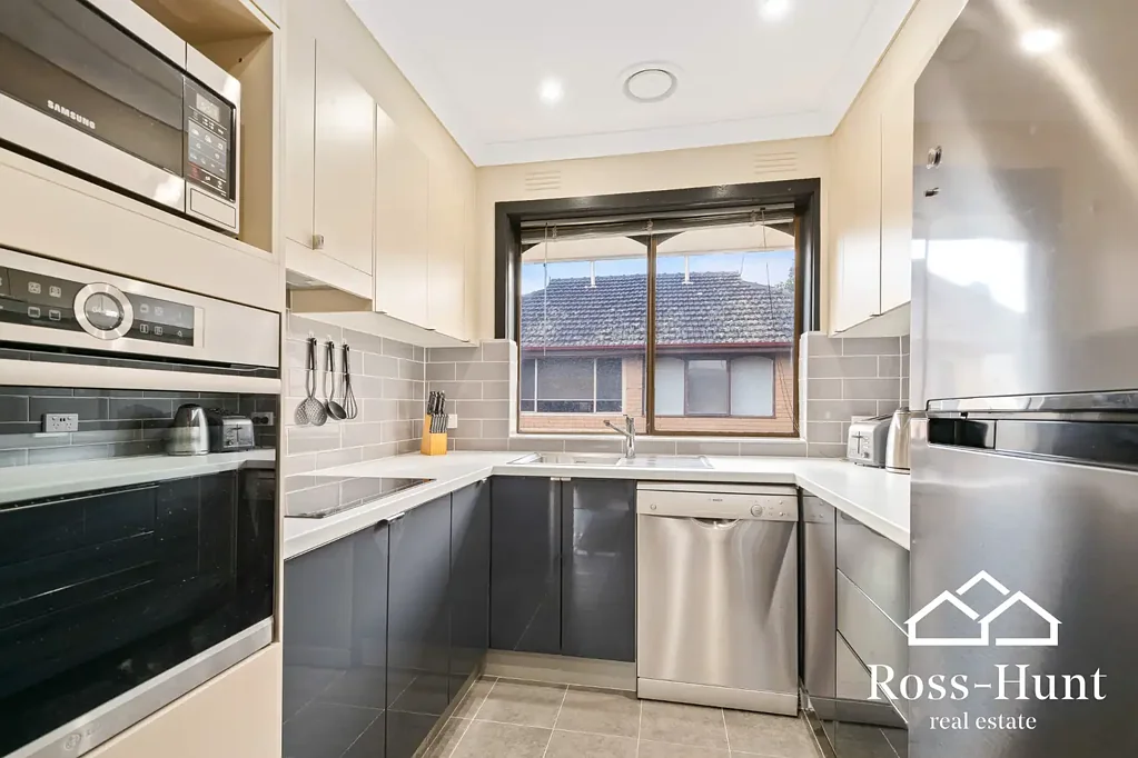 Doncaster 2ਬੈੱਡਰੂਮ Renovated, Secure & Fully Furnished Living in the Heart of Doncaster