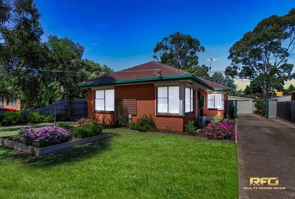 Melton South 3Zimmer Charming Family Home in Prime Melton South Location