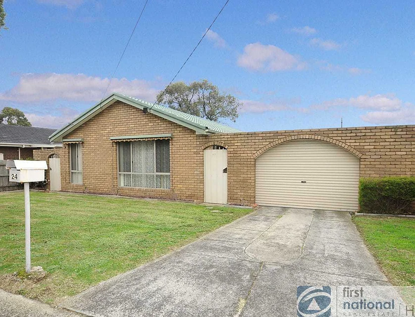24 Julius Crescent, Noble Park, South East Melbourne, 3 Kuwarto, 1 Banyo, House