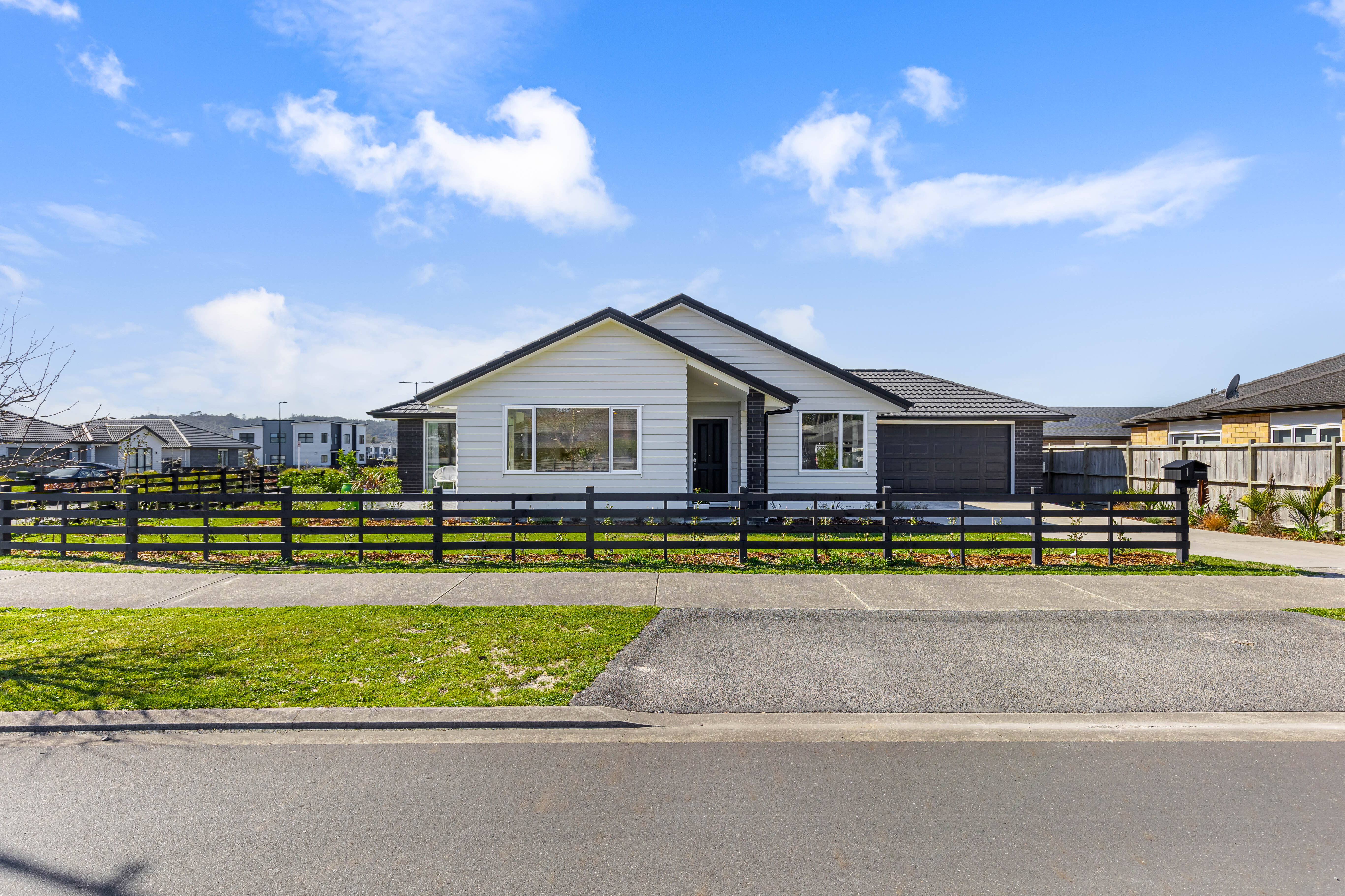 1 Konoba Avenue, Kumeu, Auckland - Rodney, 4 Bedrooms, 2 Bathrooms, House