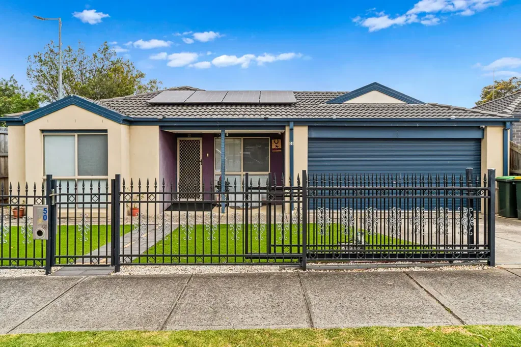 50 Herbert Road, Carrum Downs, VIC 3201
