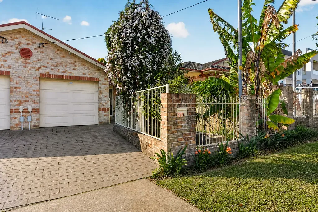 Wentworthville 3 Slaapkamer Torrens Title Single Level Living With Low-Maintenance Convenience