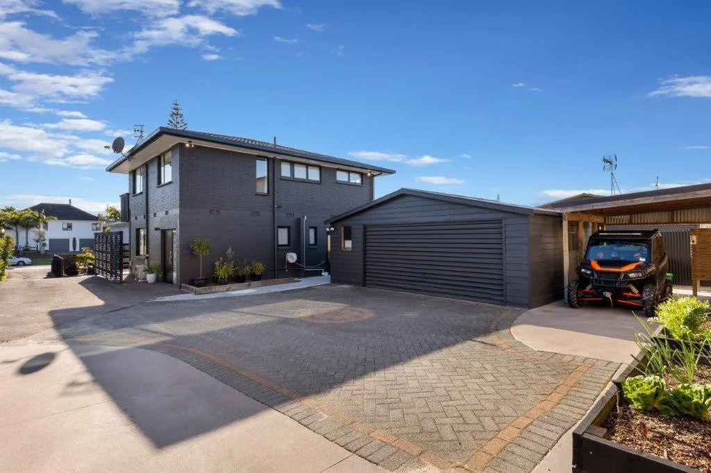 Papamoa 4房  Unique opportunity Motivated Seller!
