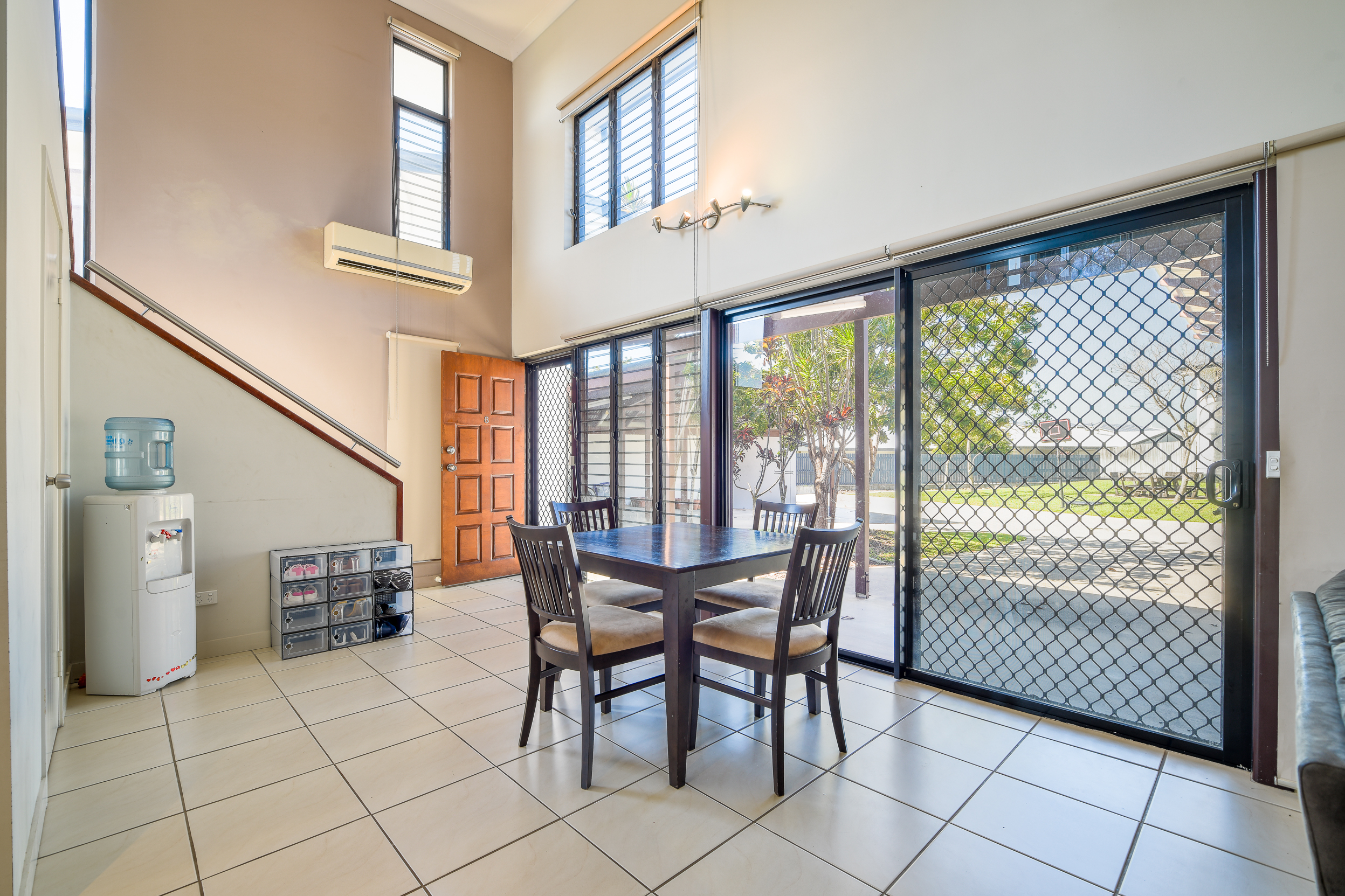 UNIT 8 34 MARTEN ST, SOUTH GLADSTONE QLD 4680, 0 غرف, 0 حمامات, Unit