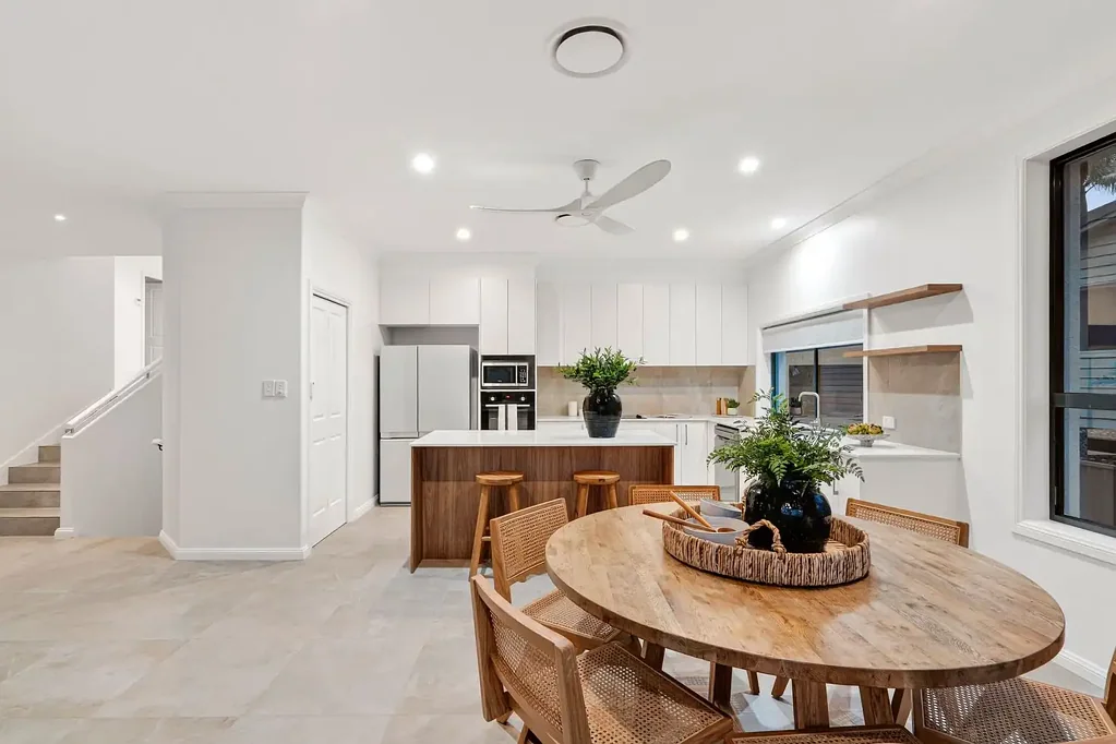 4 Girraween Road, Port Macquarie, NSW 2444