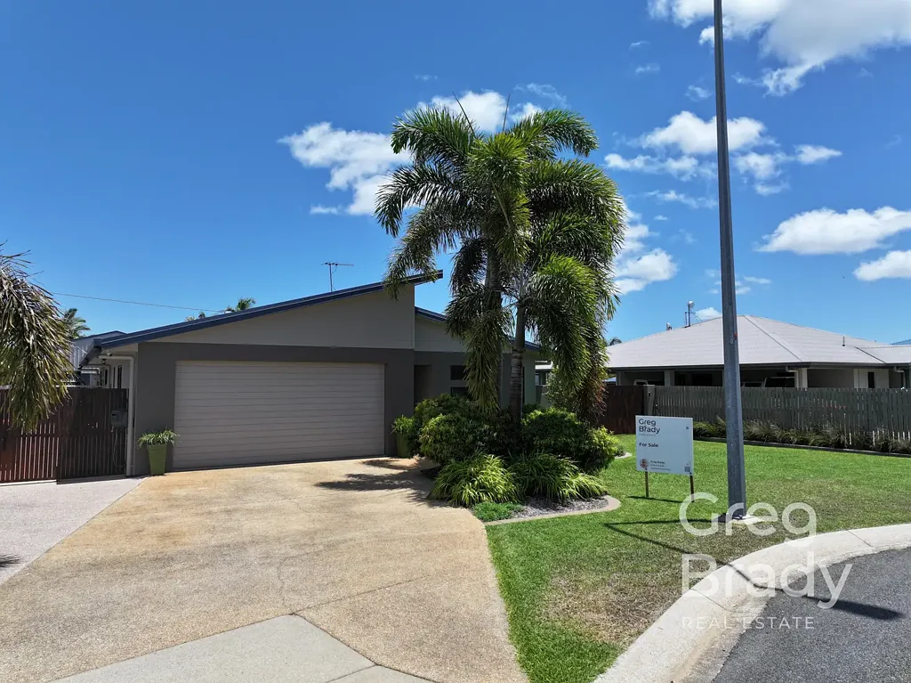 54 Morris Street, Campwin Beach, QLD 4737