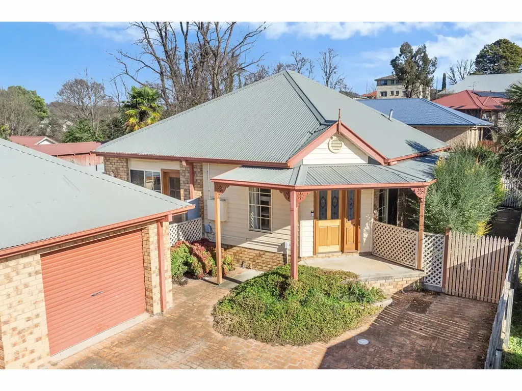 Armidale 3ห้องนอน Torrens Title Townhouse