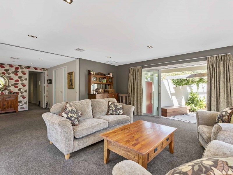 23 Waimakariri Road, Harewood, Christchurch, 4房, 3浴