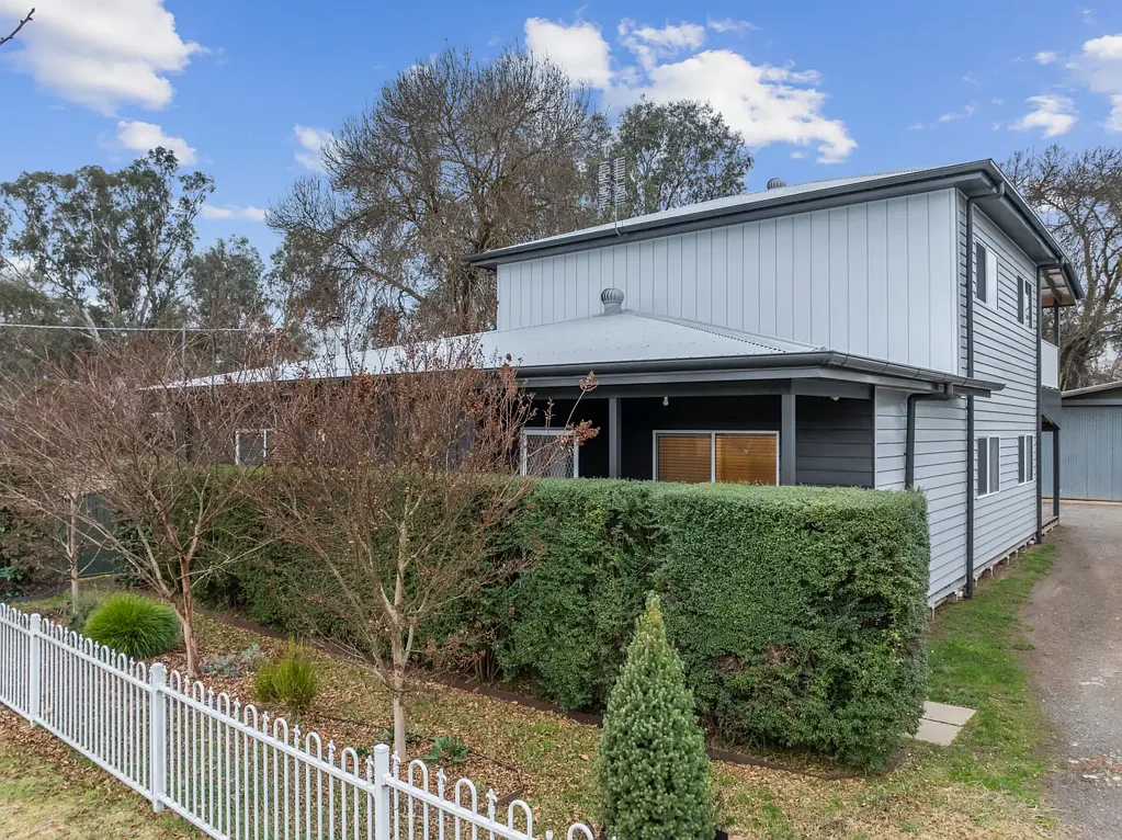 Mansfield 4कमरा Spacious Family Home with Shed - All Within Easy Walking Distance to Town