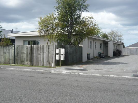 1/4 Rotherham Street, Riccarton, Christchurch, 2 Kuwarto, 1 Banyo