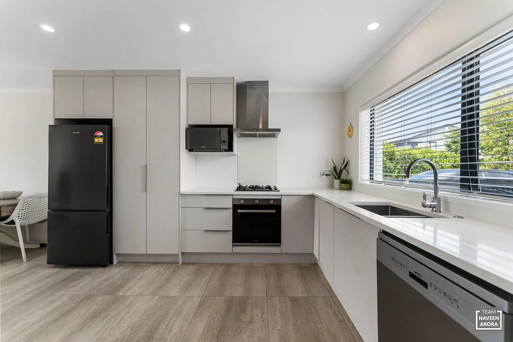 32A Biplane Street, Takanini, Papakura, Auckland