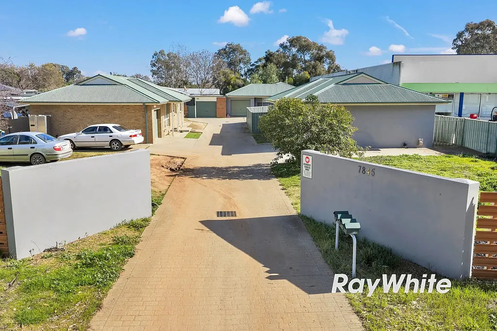 Kialla 3房  Prime Kialla Investment - Four Fully Tenanted 2 & 3 BR Units with Future Development Potential (STCA)
