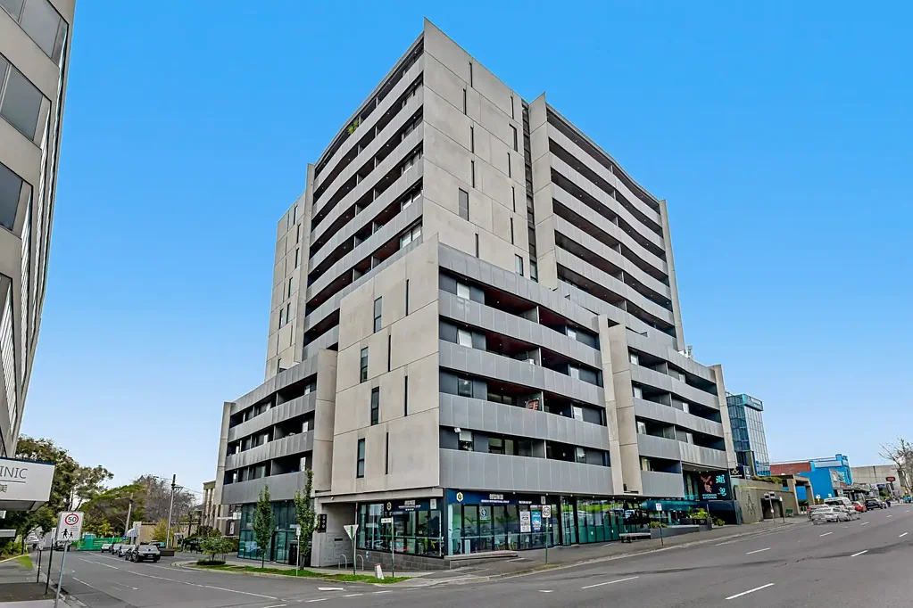 Box Hill 2房 Box Hill中心位置 2卧2卫 2车位 Bosch厨房 私人阳台 学区房 便捷交通 Blend of luxury, convenience, and low-maintenance living
