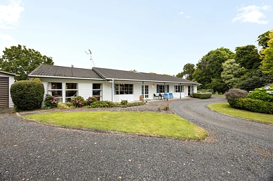 Tamahere 4chambre A Golden Opportunity To Be In First Amongst Equals