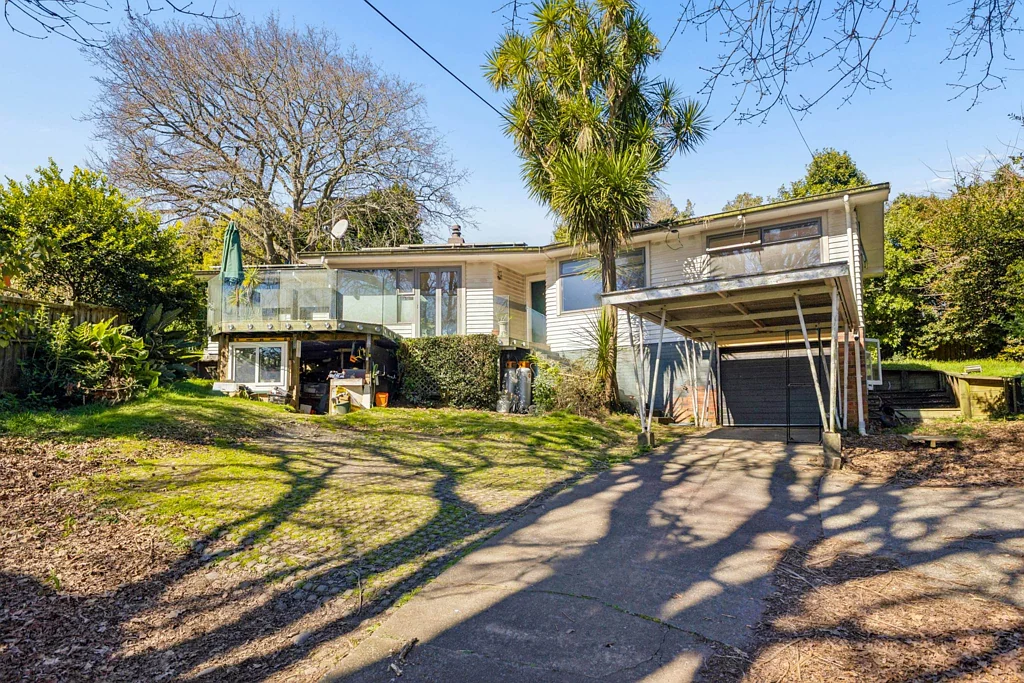 Mount Wellington 3Zimmer Premium Double-Site Development Opportunity