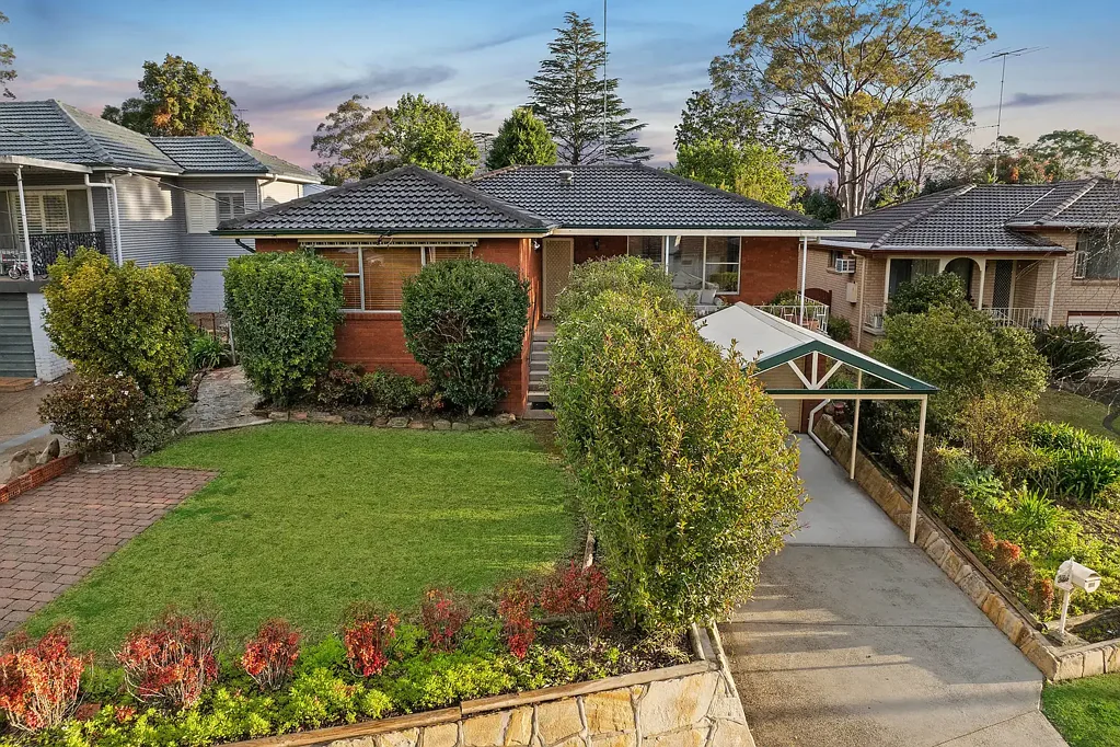 Blaxland 3 Bedroom Spacious 60's red brick home with charm and potential