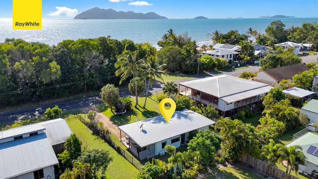 Wongaling Beach 3ห้องนอน Beach House Retirement Plan - Mission Beach