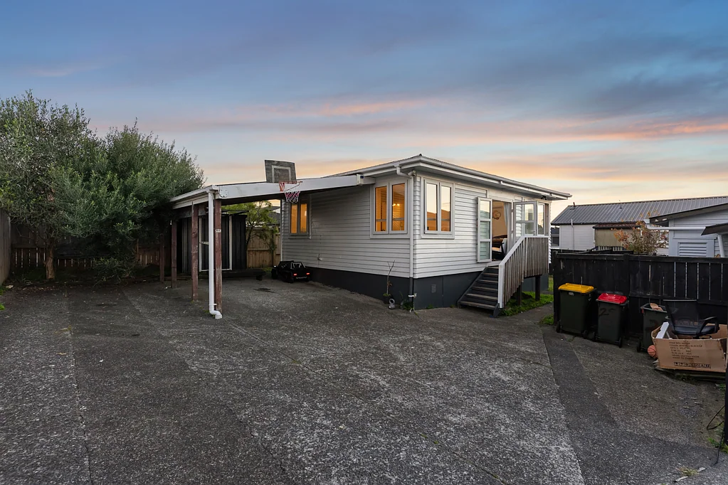 Papatoetoe 2房  FREEHOLD & STANDALONE - Nest or Invest!
