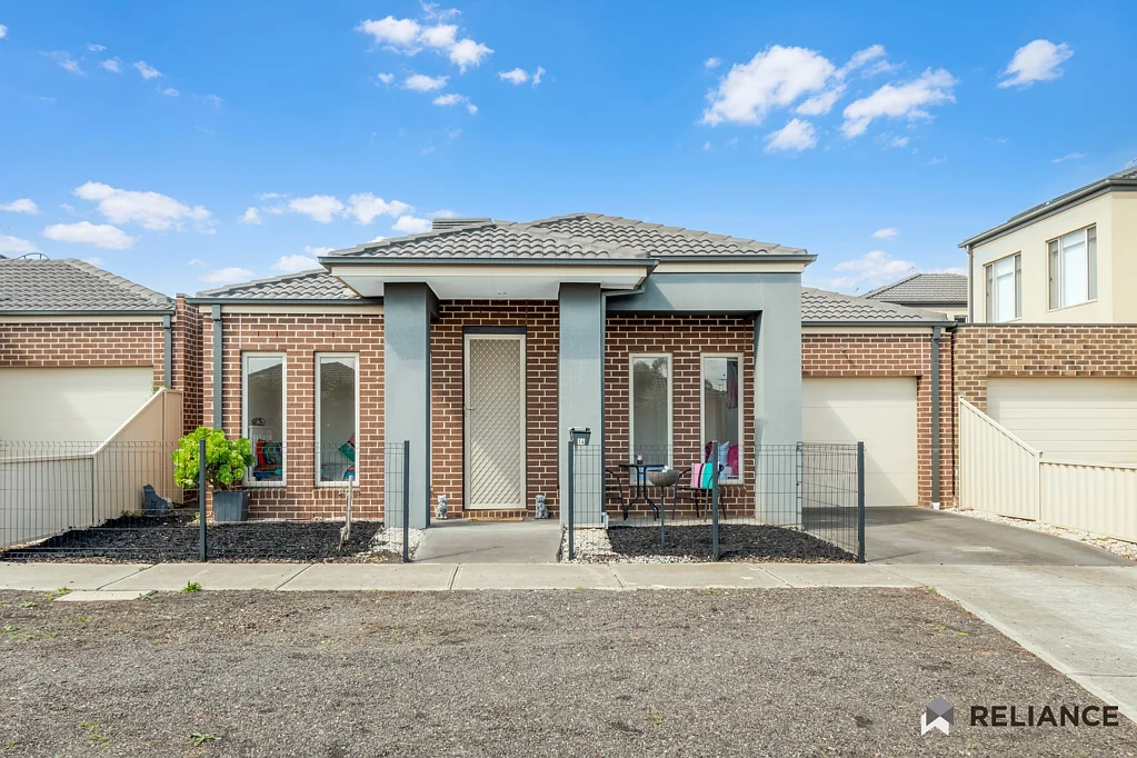 14 Fishburn Grove, Harkness, VIC 3337