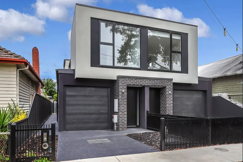 Immaculate 3-Bedroom Townhouse!