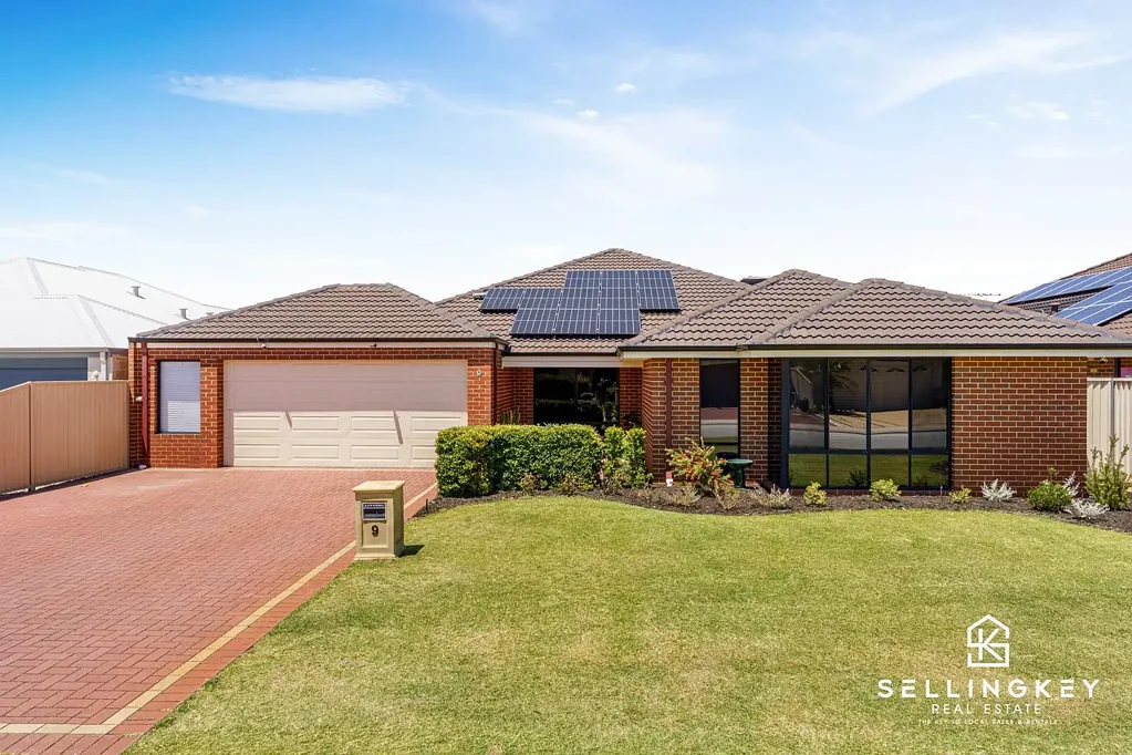 9 Carran Lane, Canning Vale, WA 6155
