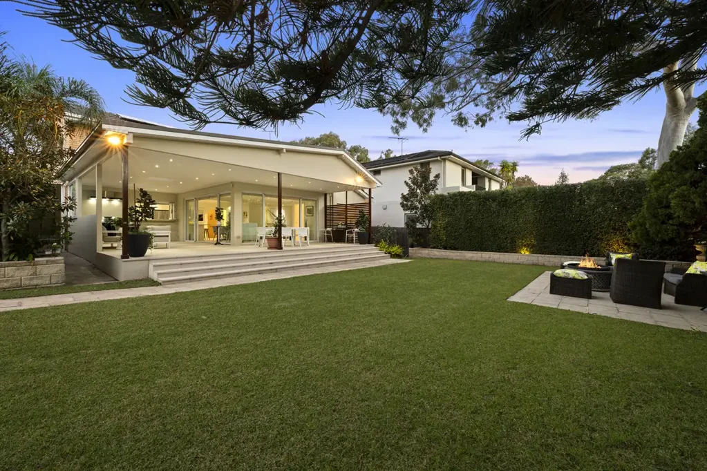 Strathfield 4 Slaapkamer Perfect Family Living With Future Potential