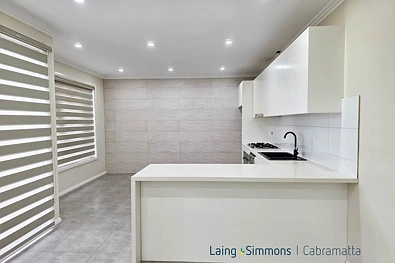61A High Street, Cabramatta West, NSW 2166, 4房, 3浴, House