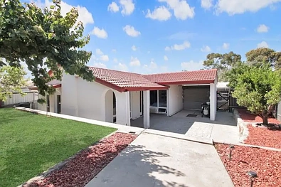 Morphett Vale 3Moenga A fantastic opportunity in a highly sought after suburb