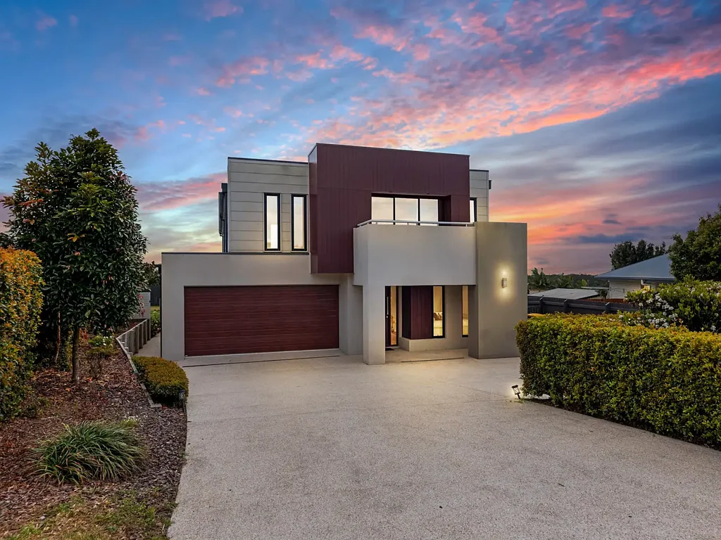 5 Ridge View Court, Nikenbah, QLD 4655