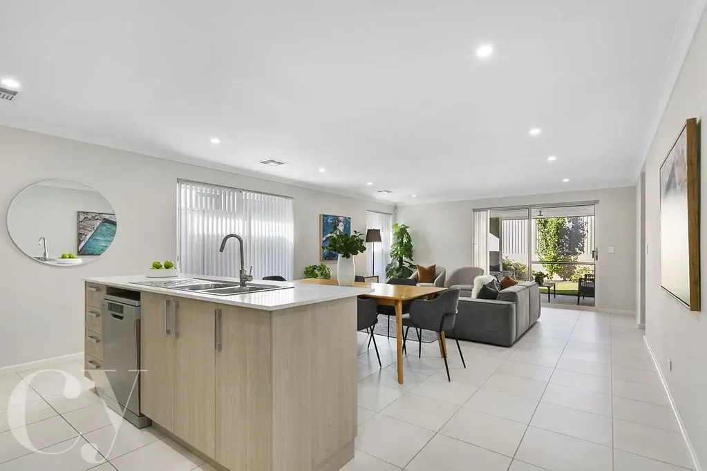 Mandogalup 4Kwarto Under Offer By Sam Hadden