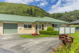 9 Villa Grove, Paraparaumu