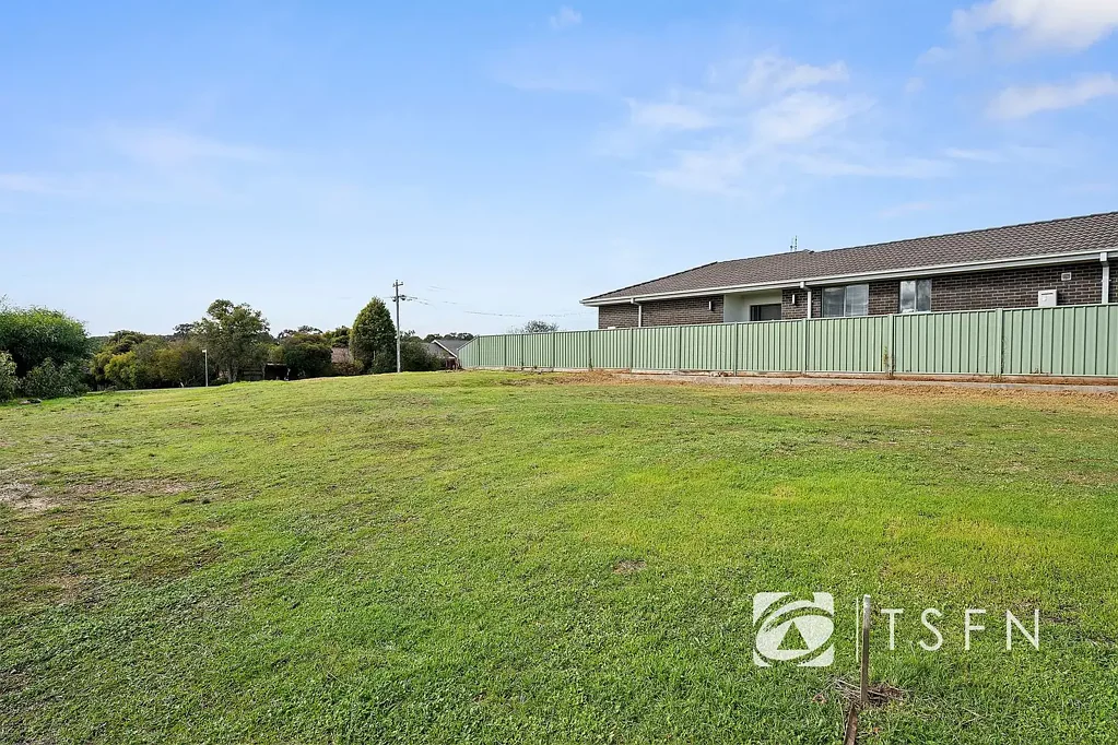Flora Hill Build Your Future in Sought-After Flora Hill