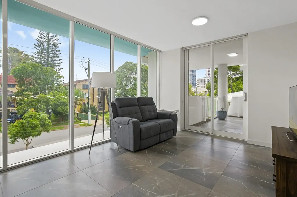 Modern Apartment in Prime Location - Furnished