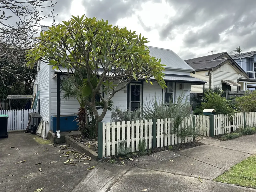 FURNISHED THREE BEDROOM COTTAGE.