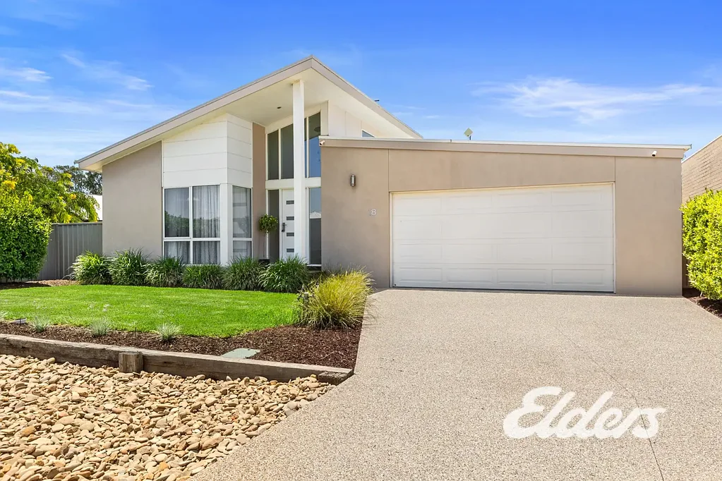 Bundalong 3 Bedroom STYLE & CONVENIENCE IN BUNDALONG!