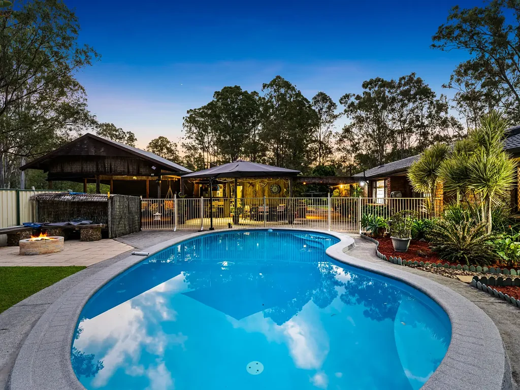 Logan Village 4 Bedroom PRIVATE VIEWING AVAILABLE.