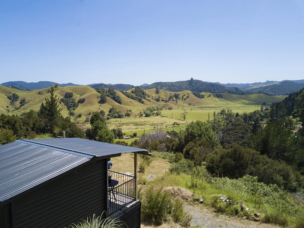 Whangaroa CAN'T FIND THAT PERFECT RURAL RETREAT?