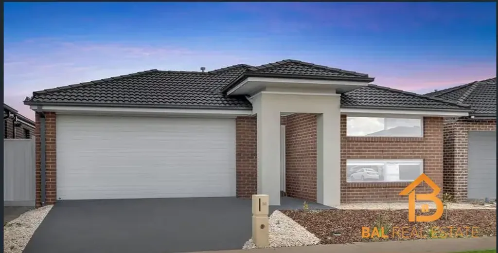 Modern 4-Bedroom Family Home in Prime Truganina Location