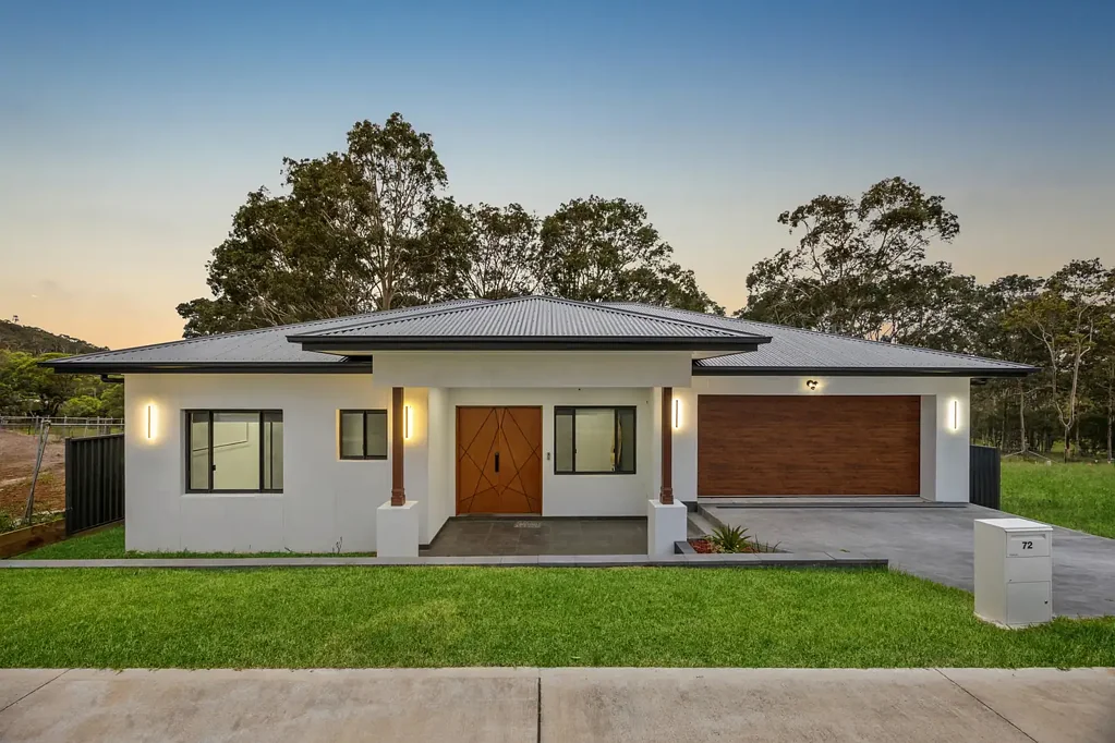 72 Voyager Street, Wadalba, NSW 2259