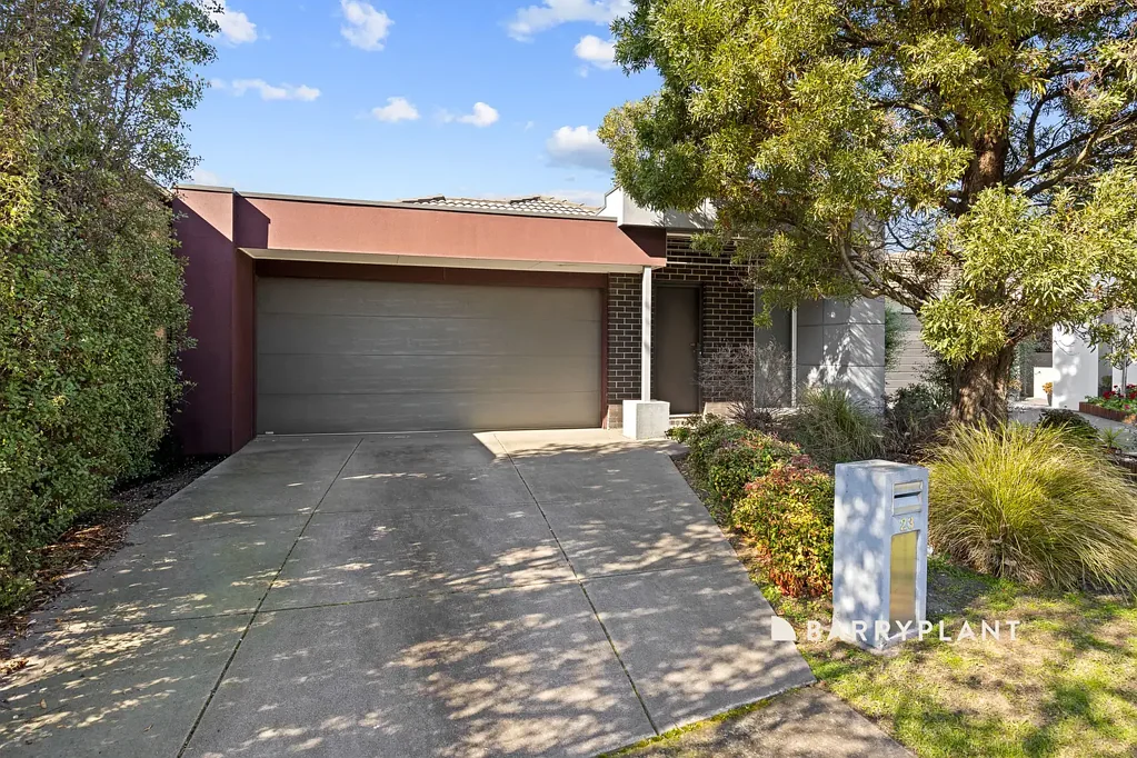 Pakenham 3Moenga Modern, Low Maintenance & Ready to Enjoy