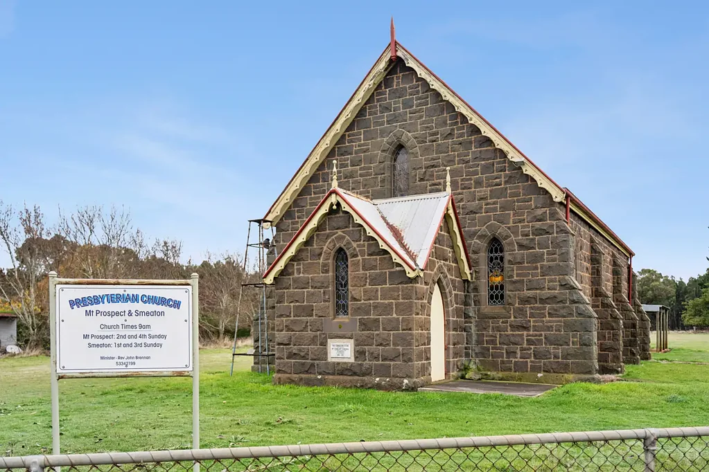 Newlyn North 1 Bedroom Historic Mount Prospect Church on Approx. 4,502m²