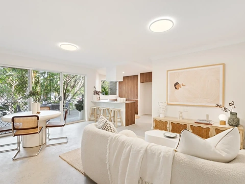 Burleigh Heads 2 Bedroom A beautifully renovated Burleigh Heads apartment that might have everything you're looking for?