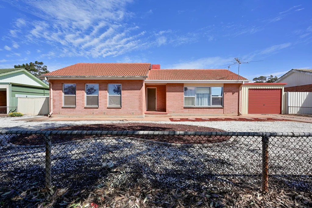 41 McDouall Stuart Avenue, Whyalla Stuart, SA 5608