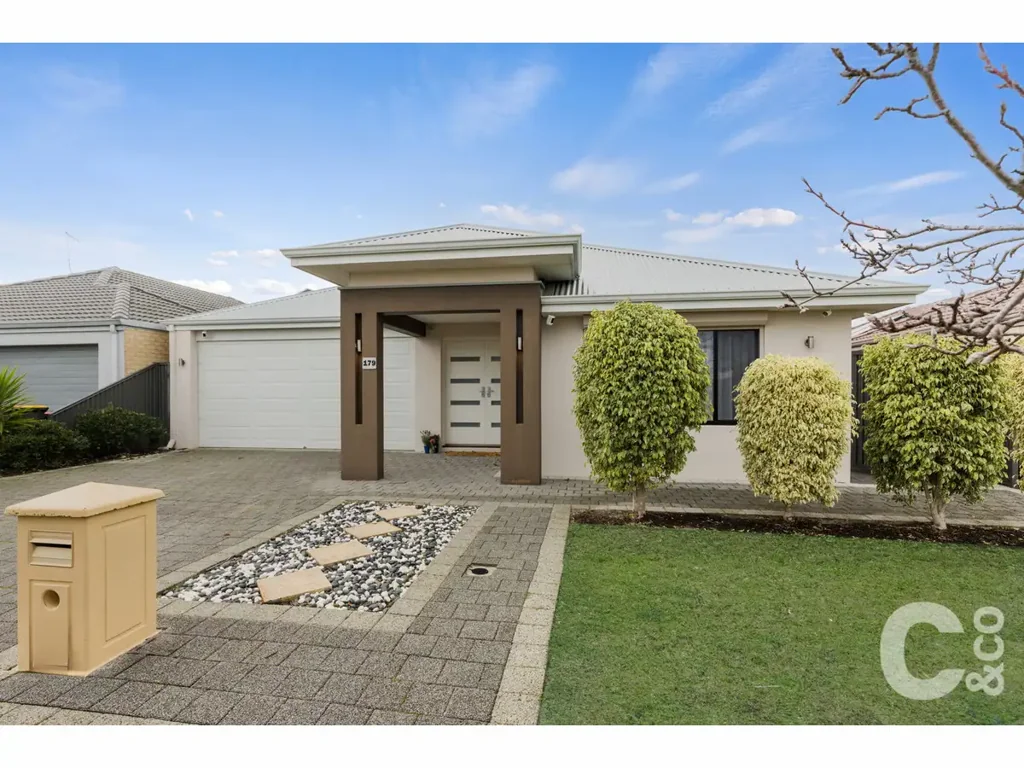 Family Home with Ducted AC & Solar Panels