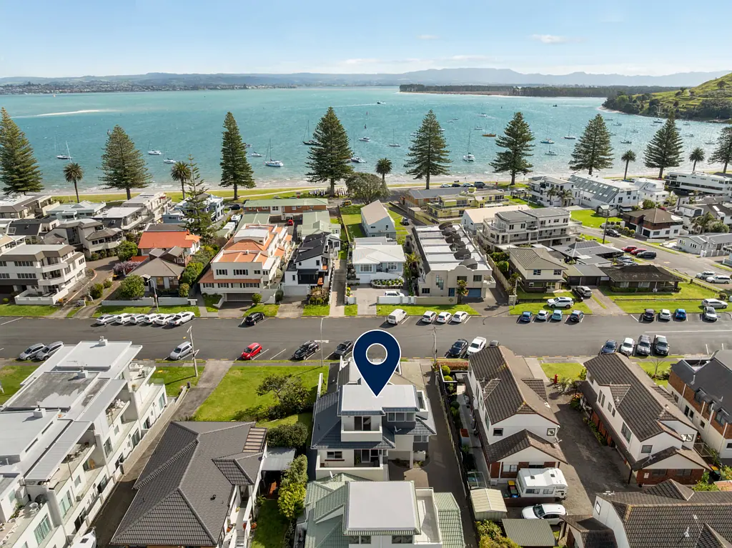 Mount Maunganui 4chambre Downtown Mount living at its finest