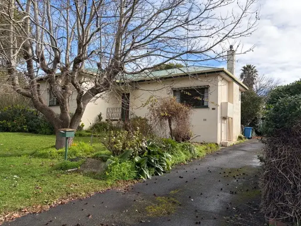 2 BEDROOM SOLID HOME
