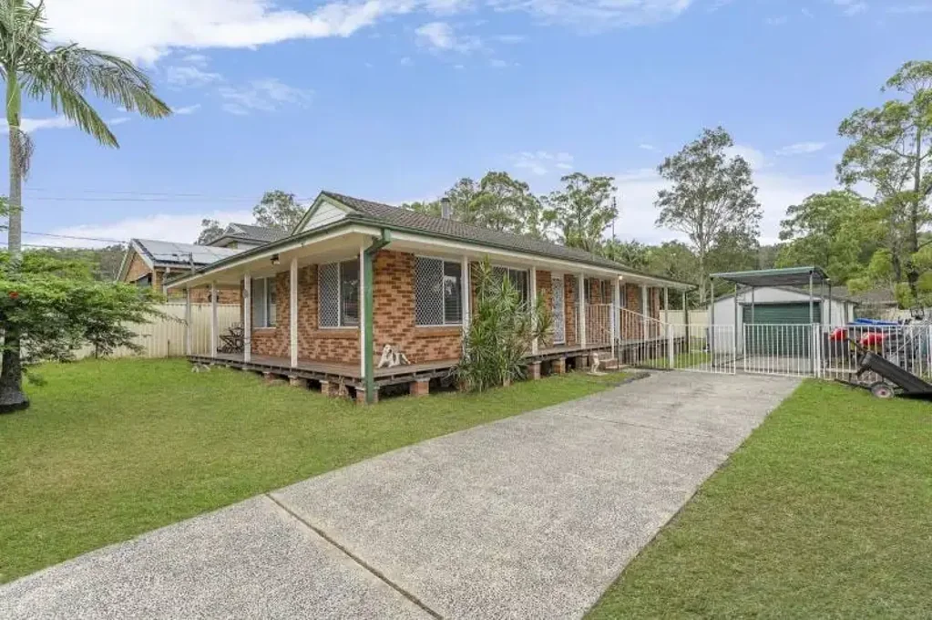 12 Cowan Street, Watanobbi, NSW 2259