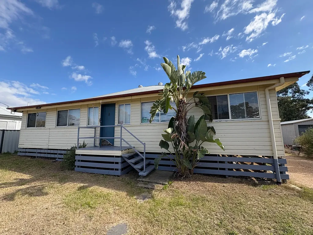 21 Lola Avenue, Millmerran, QLD 4357